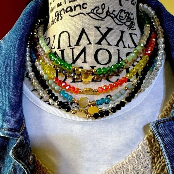 Handmade beaded necklace Colorblock aquamarine  short colorful crystals - Picture 3 of 3